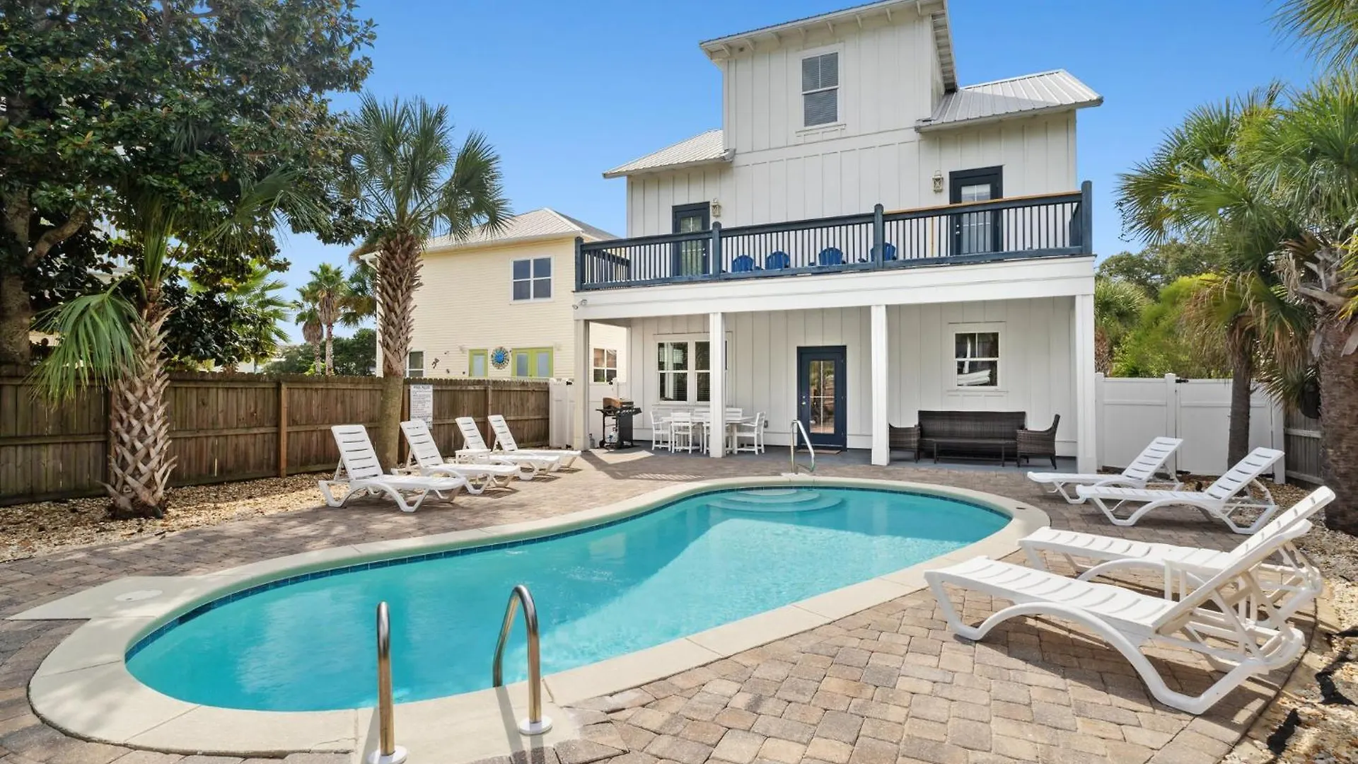 Crystal Gem With Pool And Beach Chair Setup Destin
